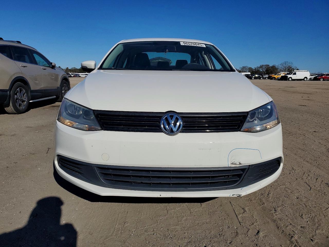 2012 VOLKSWAGEN JETTA SE photo 5