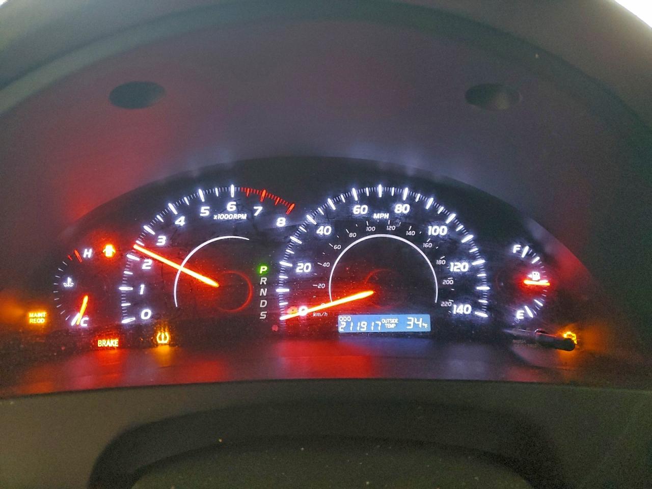 2010 TOYOTA CAMRY BASE photo 9