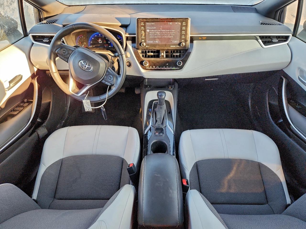 2022 TOYOTA COROLLA XSE photo 8