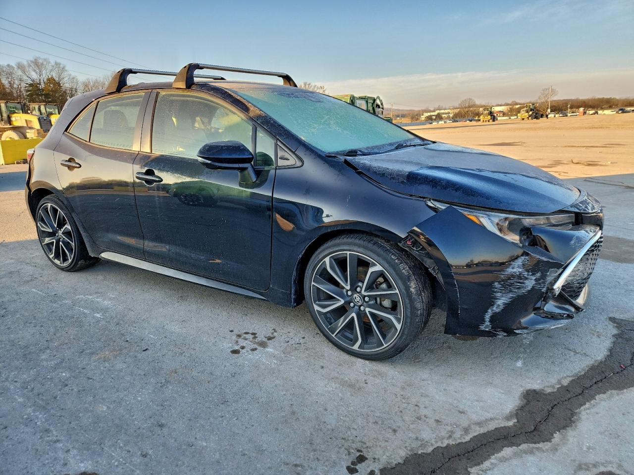 2022 TOYOTA COROLLA XSE photo 4