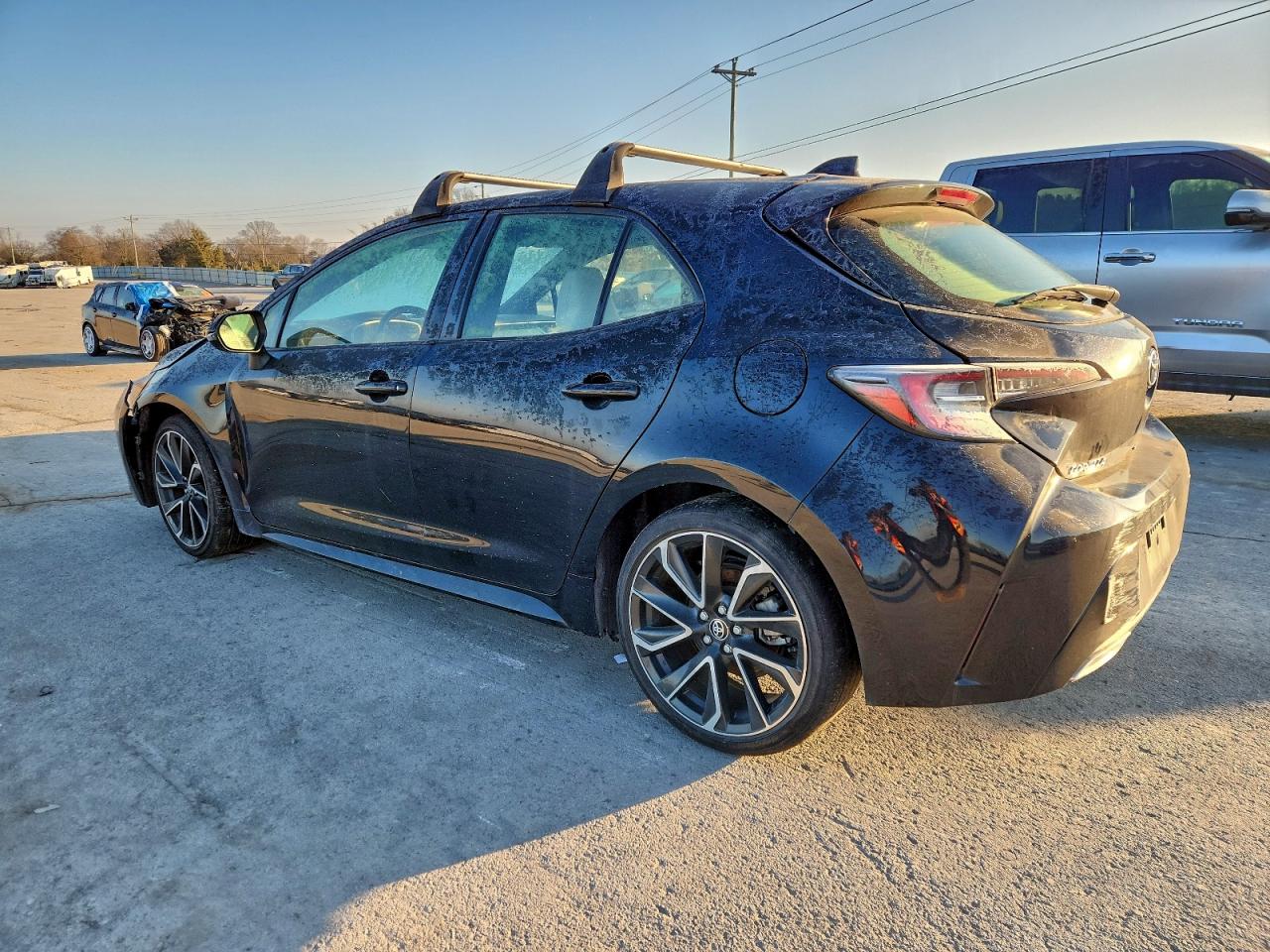 2022 TOYOTA COROLLA XSE photo 2
