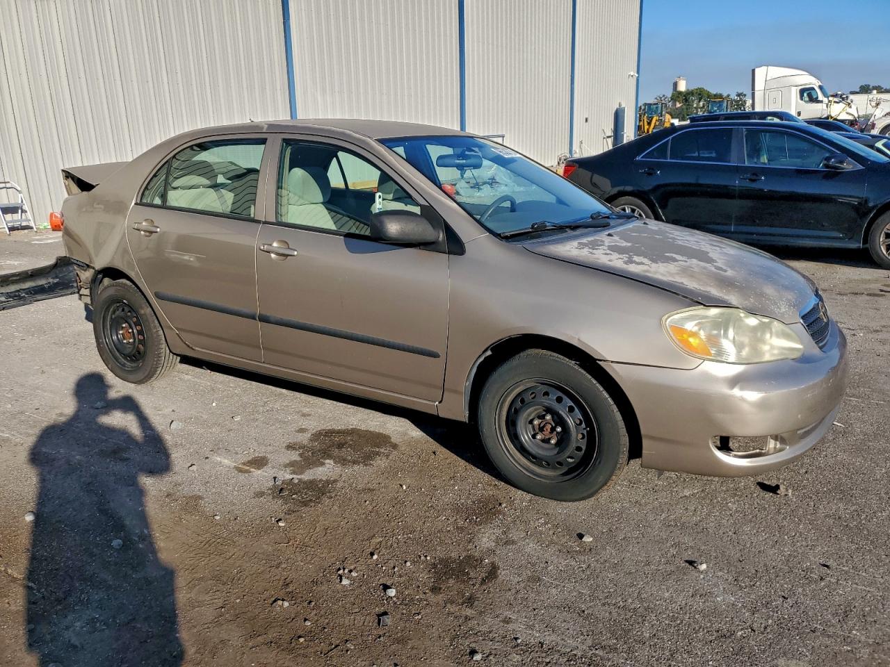 2005 TOYOTA COROLLA CE photo 4