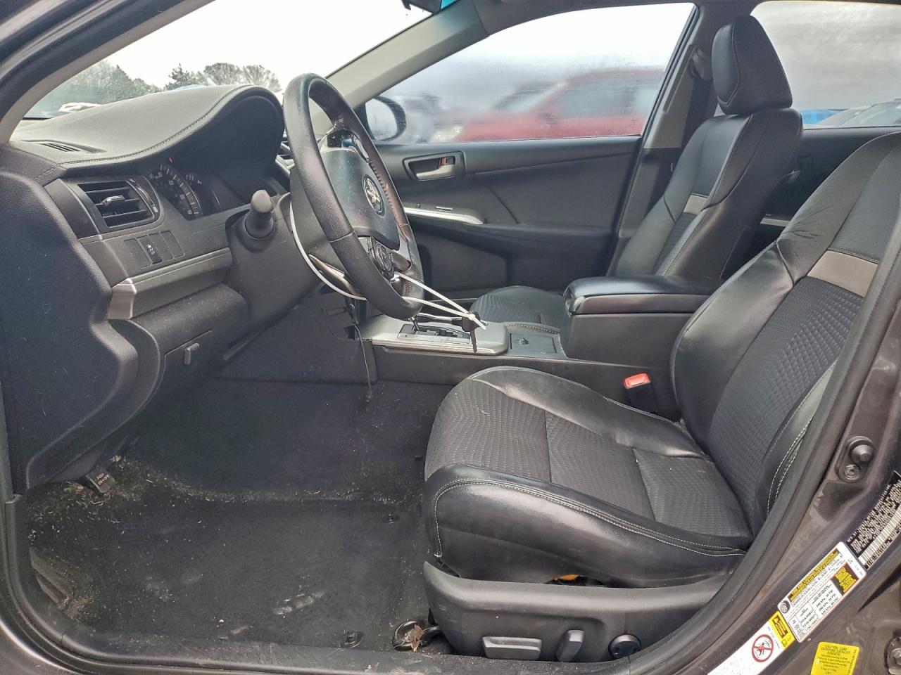 2013 TOYOTA CAMRY L photo 7