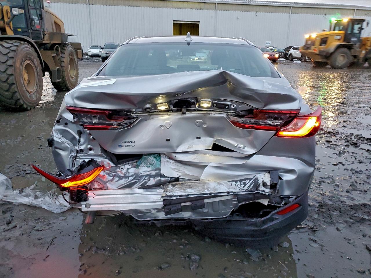 2025 TOYOTA CAMRY XSE photo 6