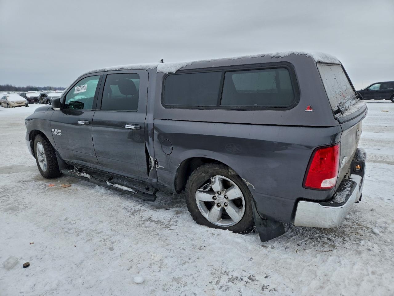 2018 RAM 1500 SLT photo 2