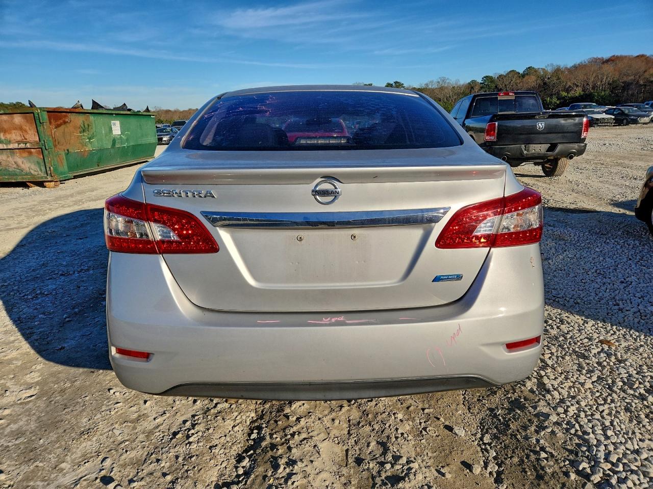 2015 NISSAN SENTRA S photo 6