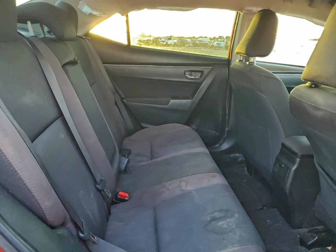 2017 TOYOTA COROLLA L photo 10