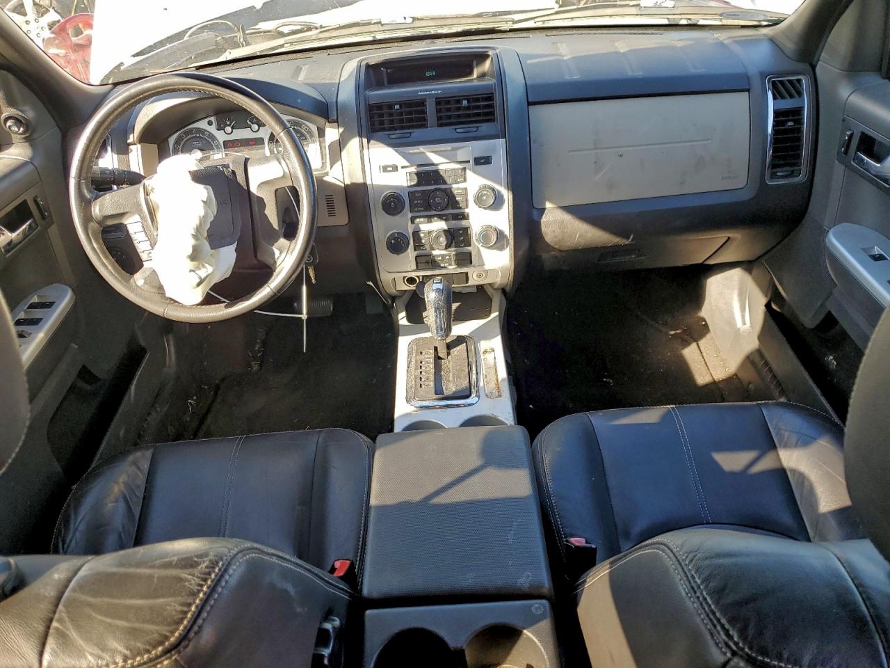 2008 MERCURY MARINER photo 8