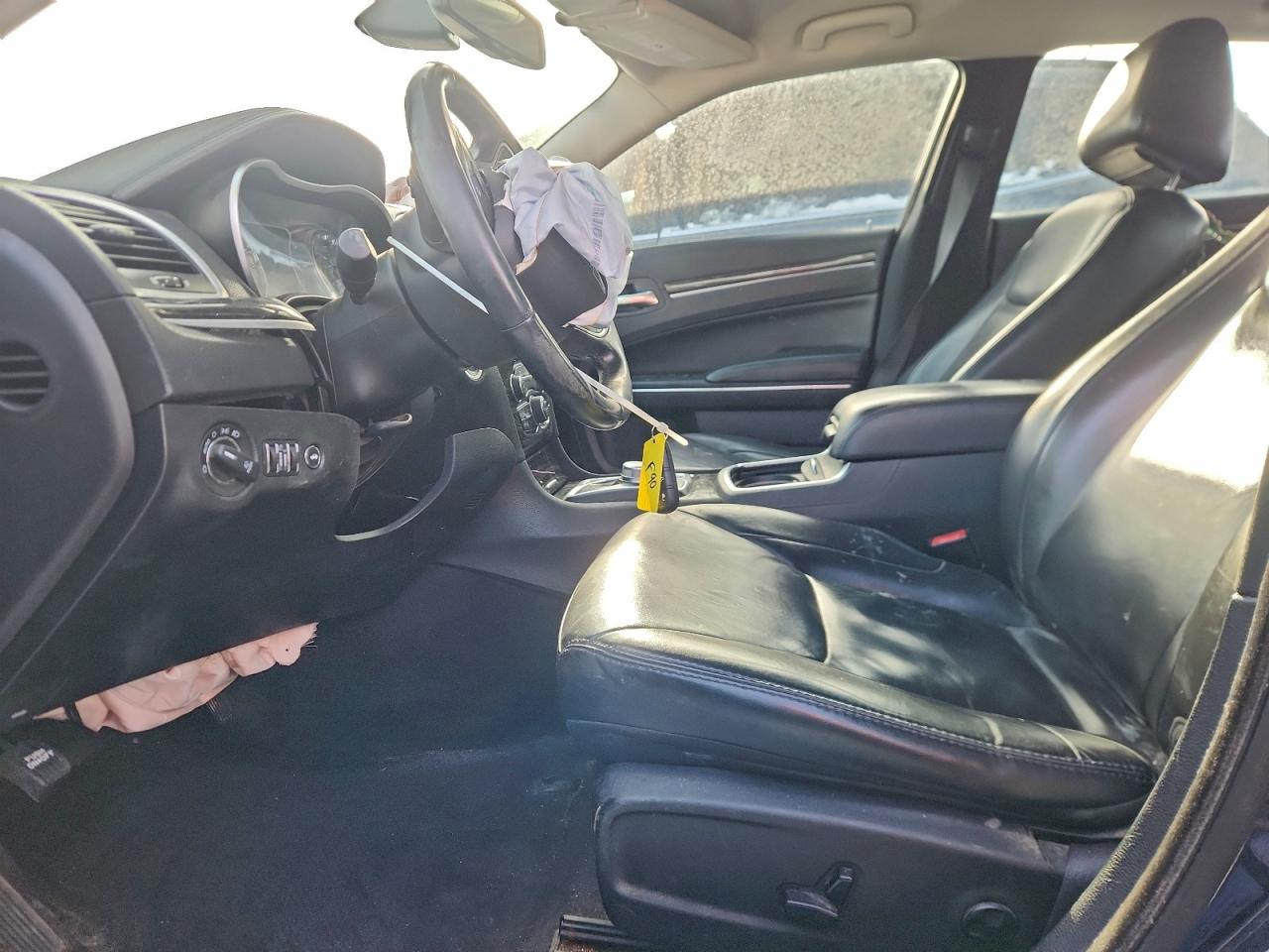 2016 CHRYSLER 300 LIMITED photo 7