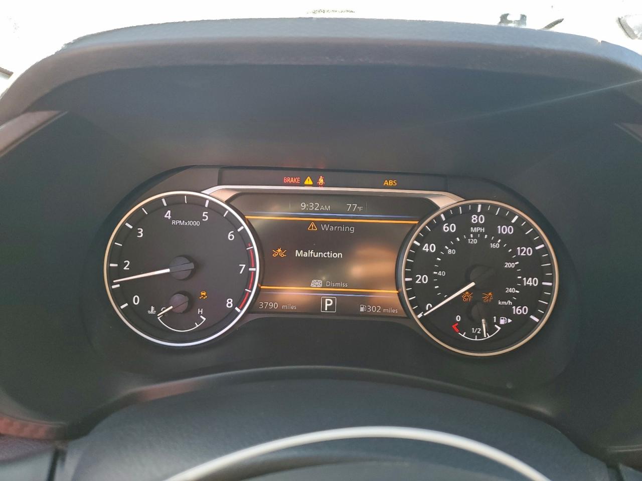 2025 NISSAN SENTRA SV photo 9