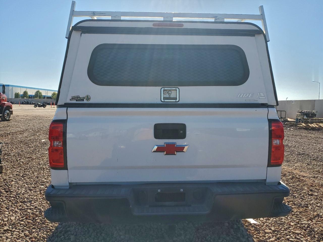 2018 CHEVROLET SILVERADO C1500 photo 6