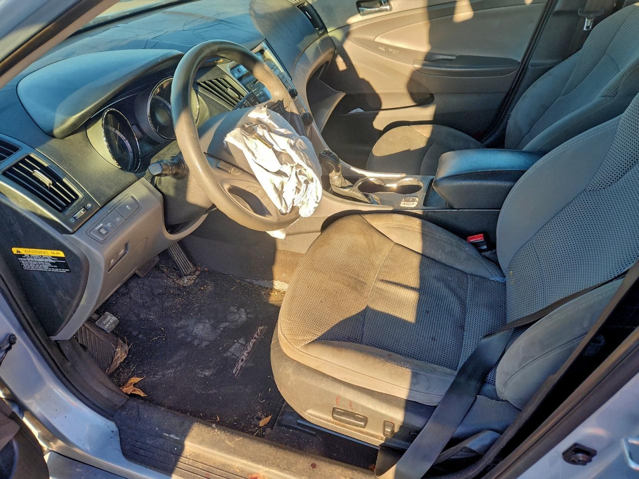 2013 HYUNDAI SONATA GLS photo 7
