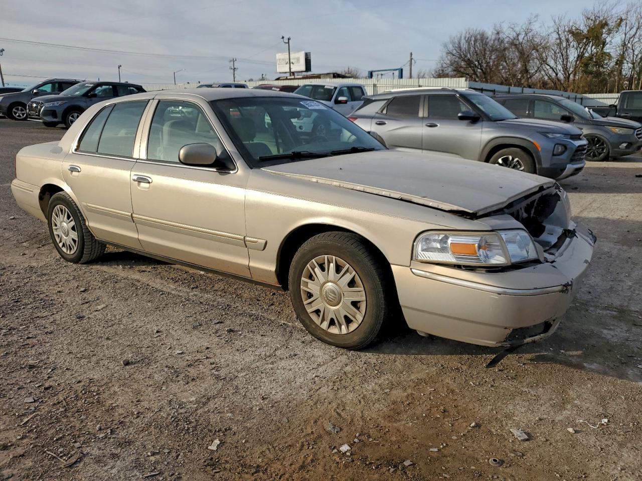 2007 MERCURY GRAND MARQUIS GS photo 4