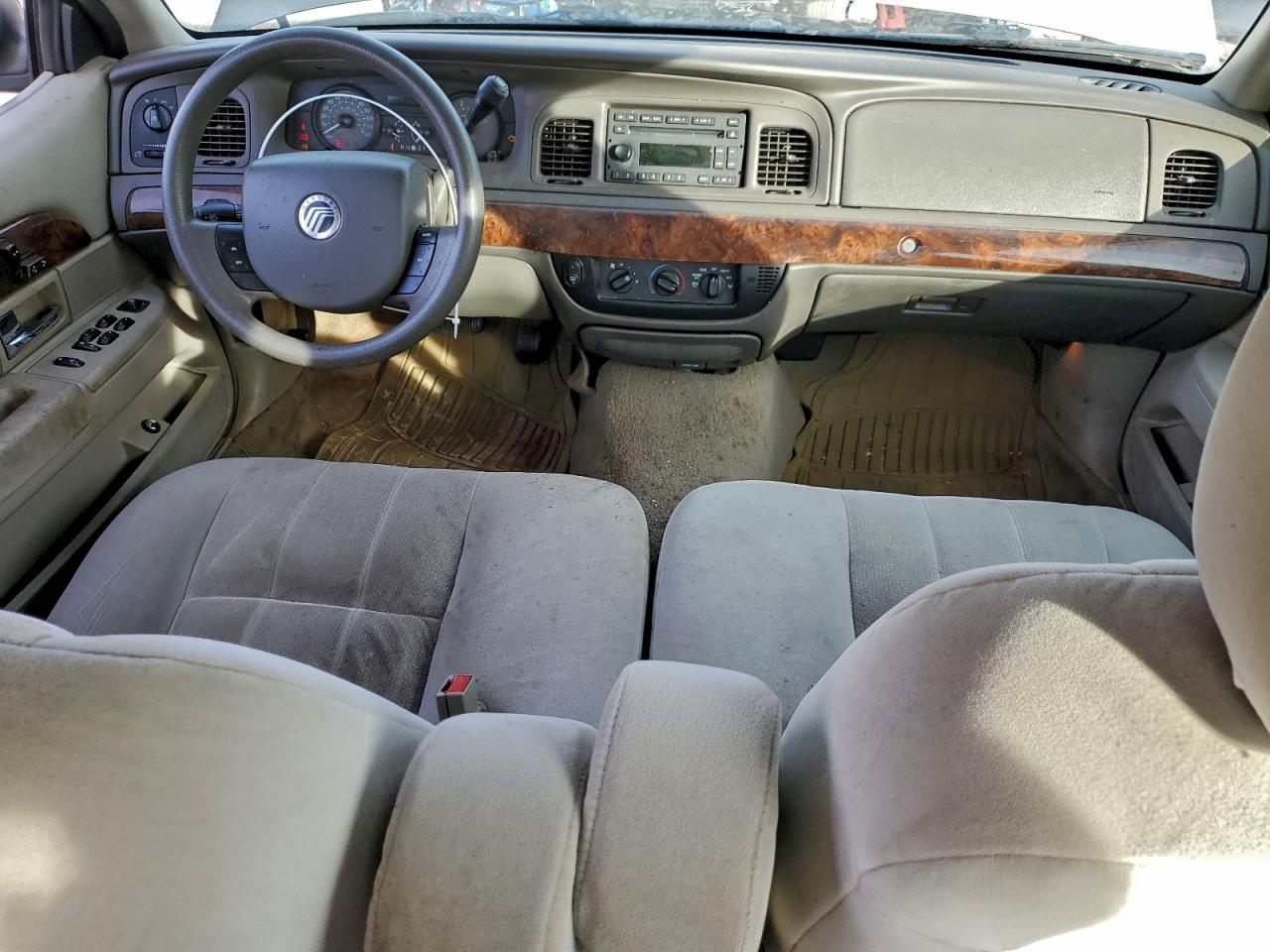 2007 MERCURY GRAND MARQUIS GS photo 8