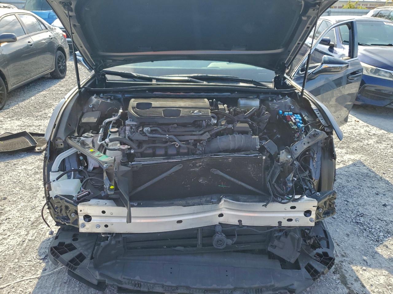 2023 LEXUS ES 300H BASE photo 11