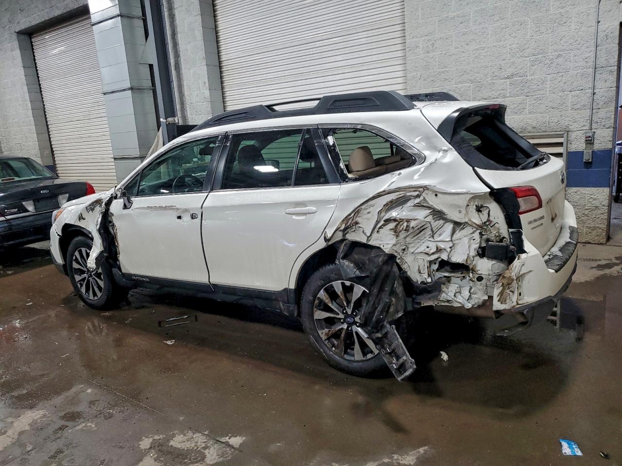 2015 SUBARU OUTBACK 2.5I LIMITED photo 2