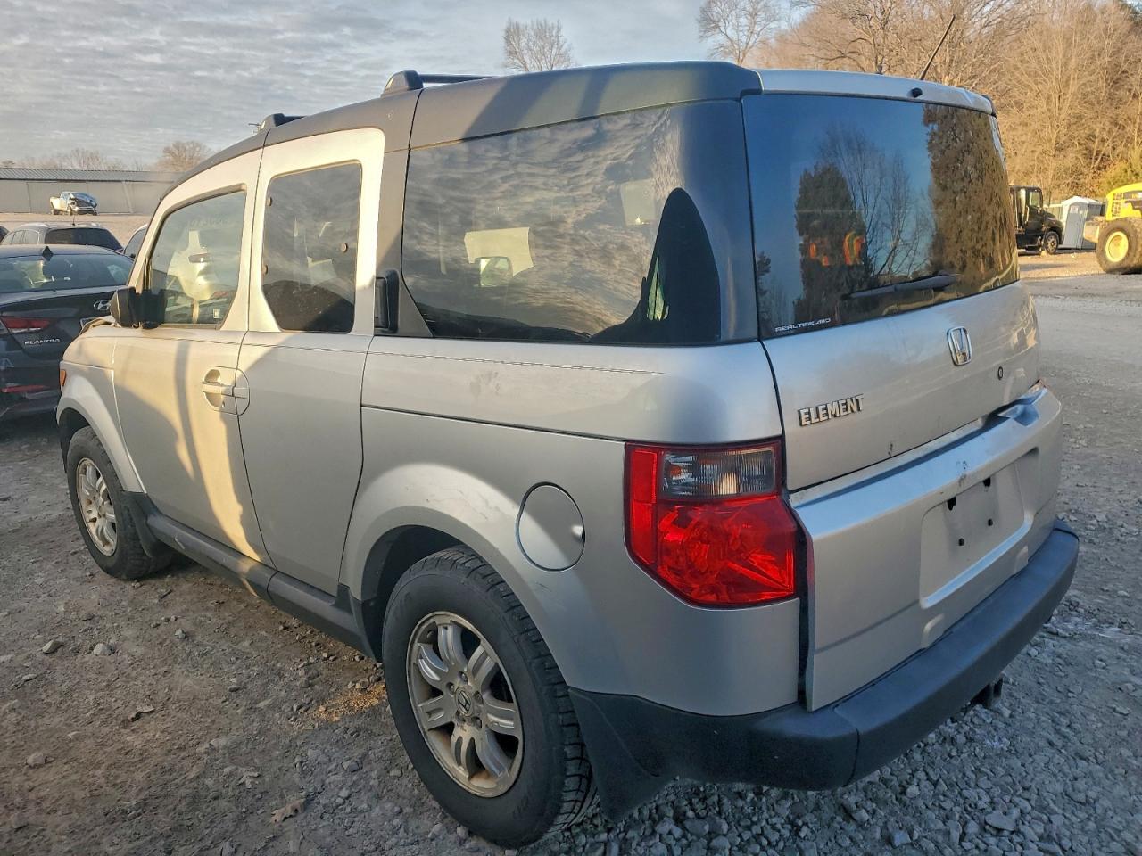 2007 HONDA ELEMENT EX photo 2