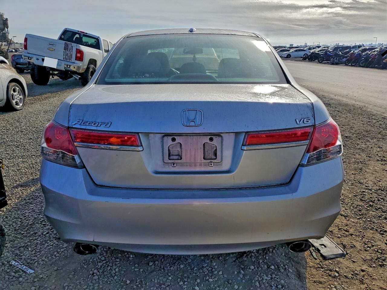 2011 HONDA ACCORD EXL photo 6