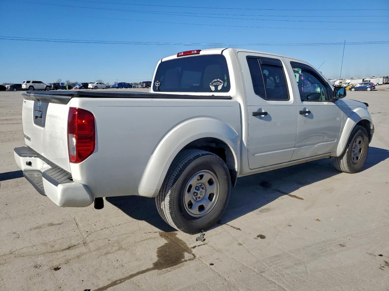 2019 NISSAN FRONTIER S photo 3