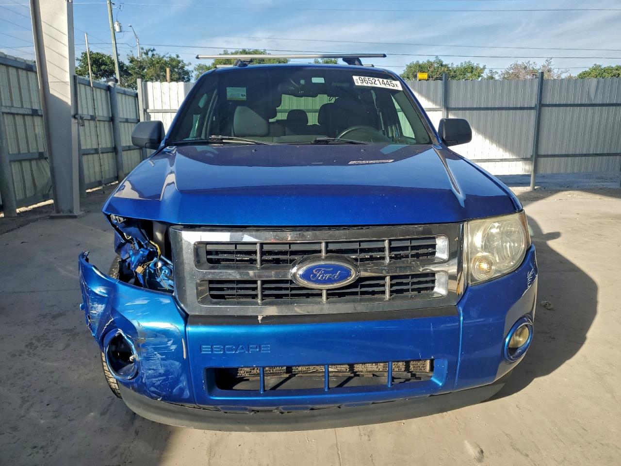 2011 FORD ESCAPE XLT photo 5