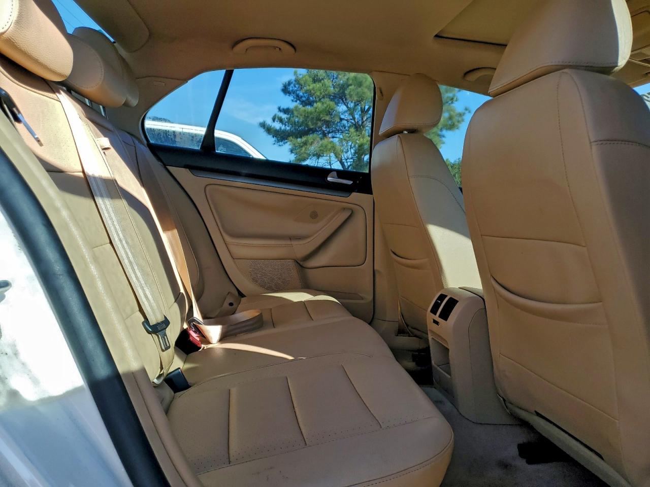 2007 VOLKSWAGEN JETTA WOLFSBURG photo 10