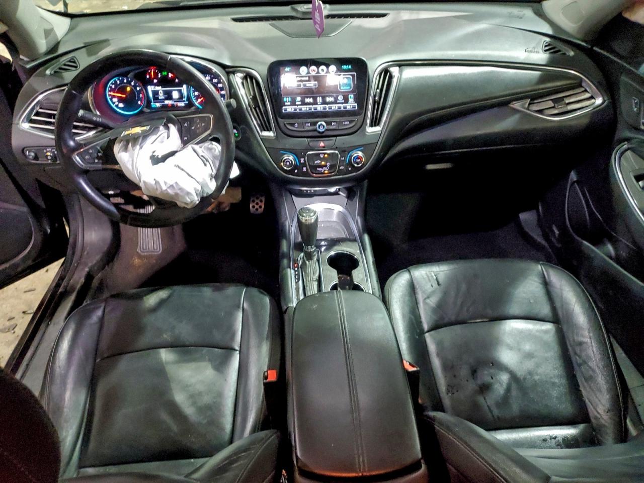 2017 CHEVROLET MALIBU LT photo 8