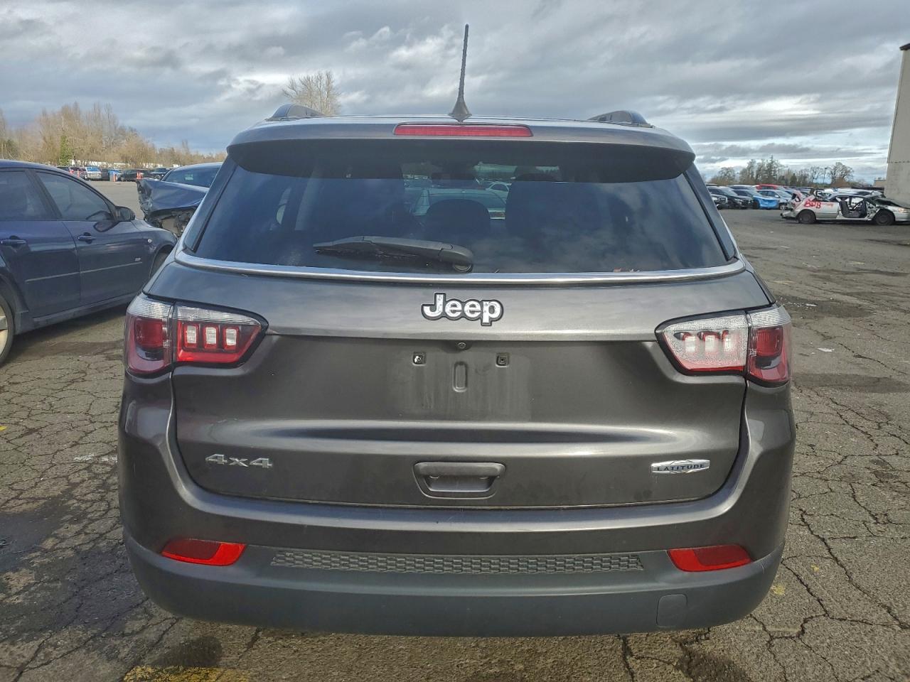 2021 JEEP COMPASS LATITUDE photo 11