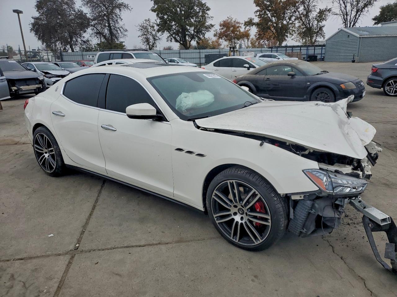 2019 MASERATI GHIBLI S photo 4