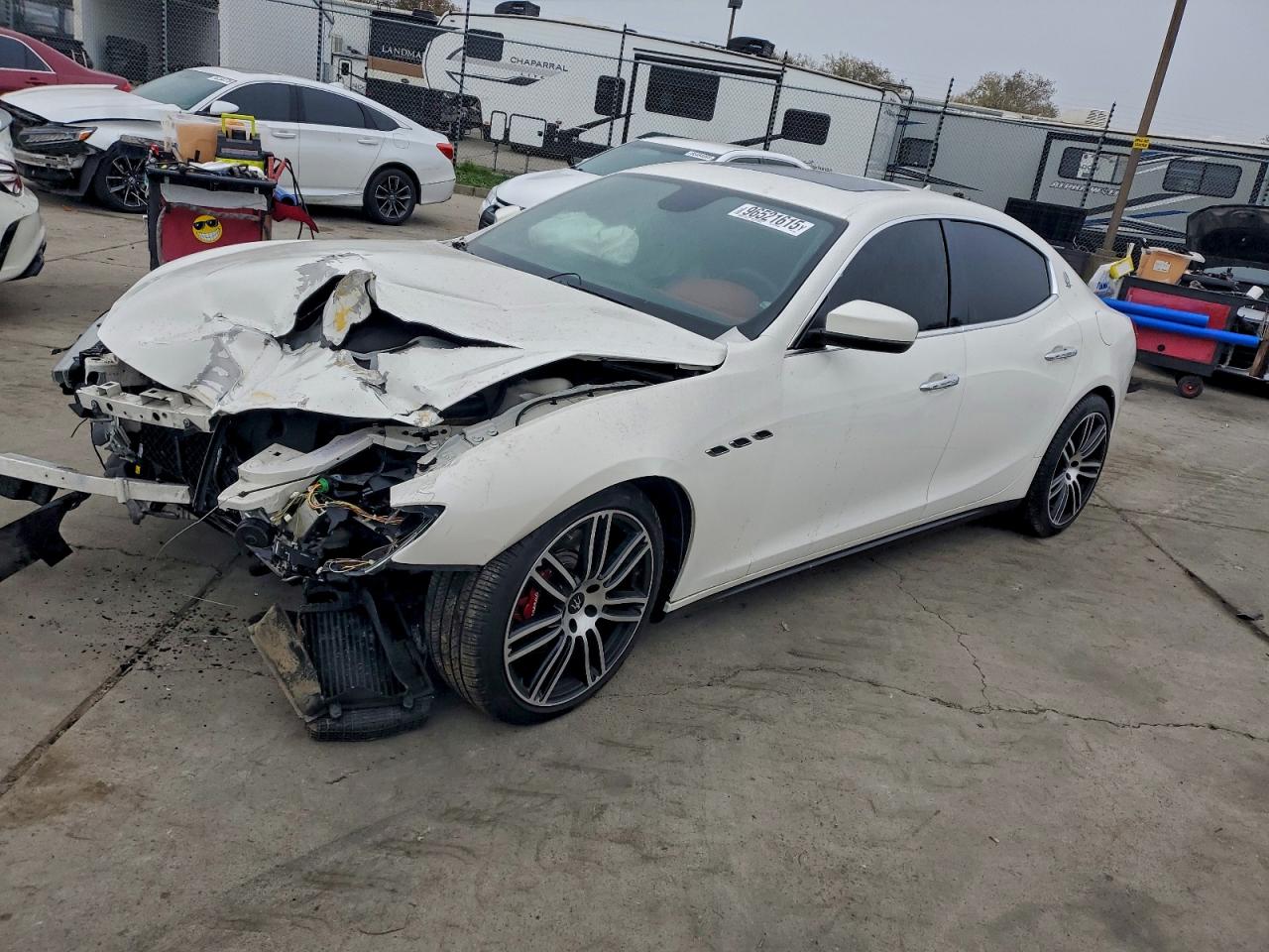 2019 MASERATI GHIBLI