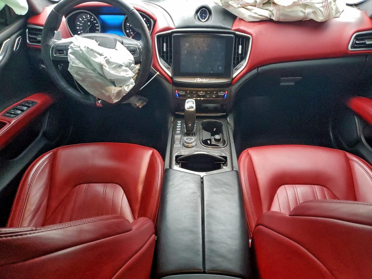 2019 MASERATI GHIBLI S photo 8