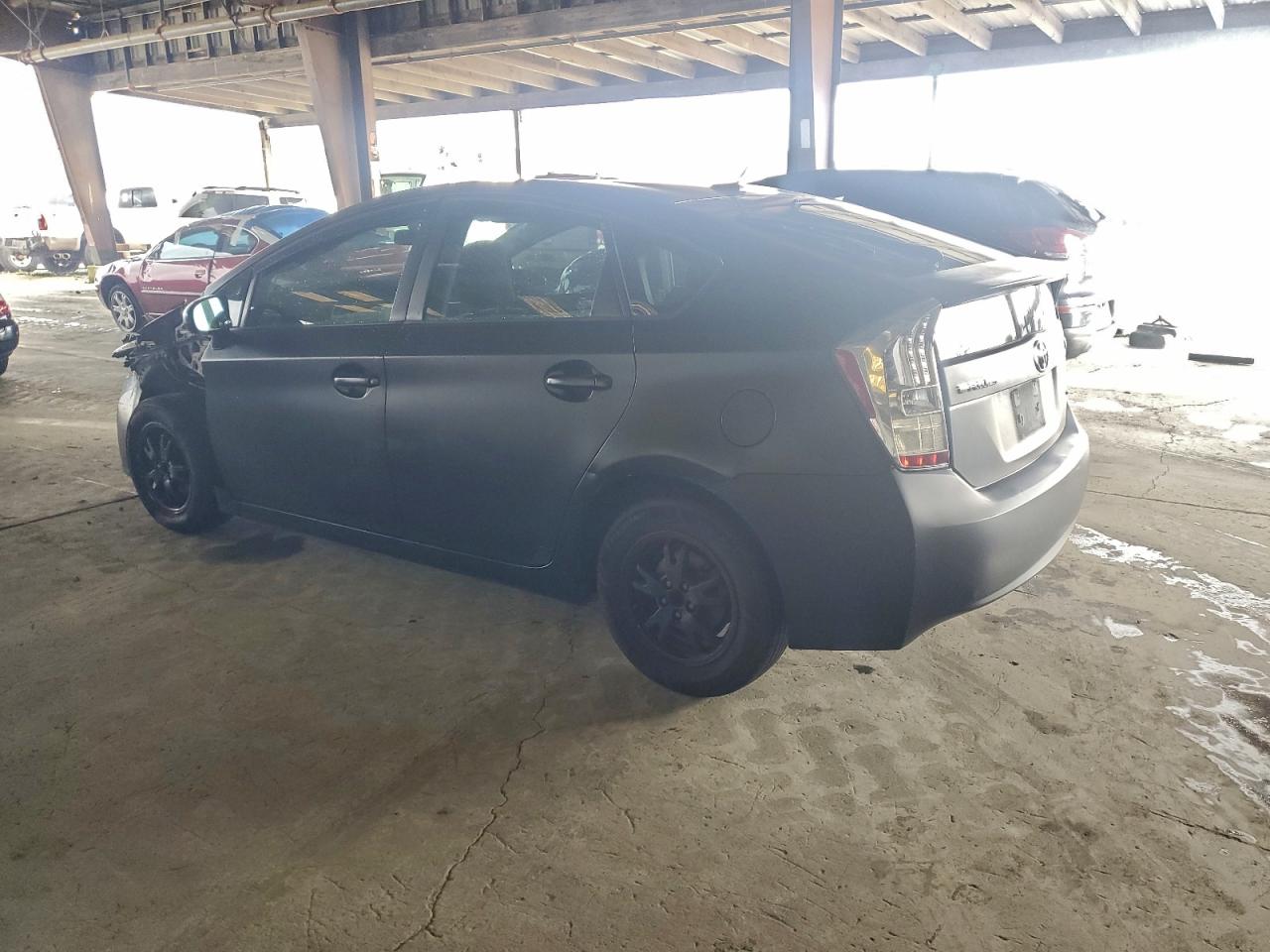 2010 TOYOTA PRIUS photo 2