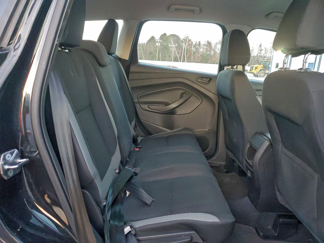2015 FORD ESCAPE S photo 11