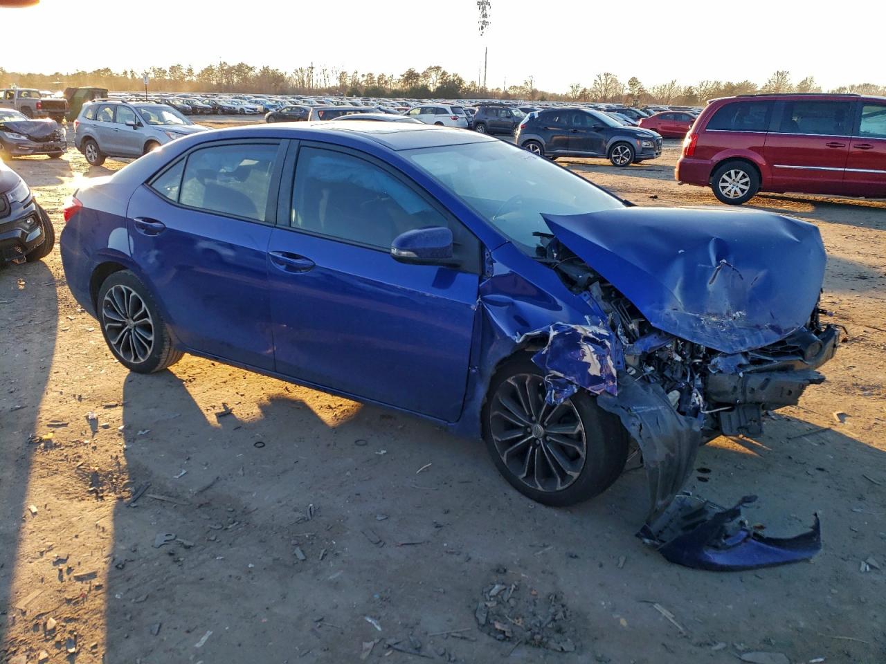 2015 TOYOTA COROLLA L photo 7