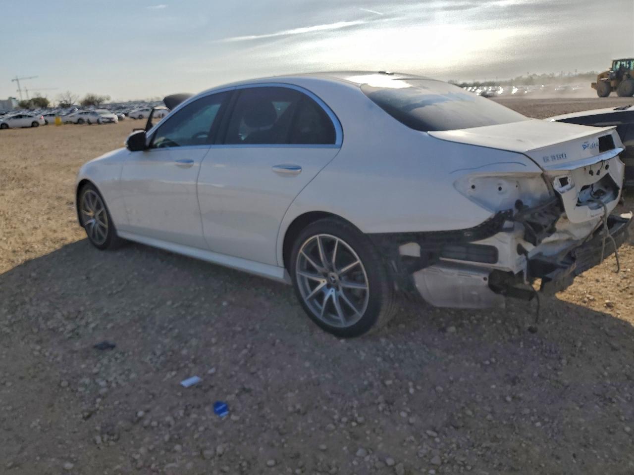 2022 MERCEDES-BENZ E 350 photo 2