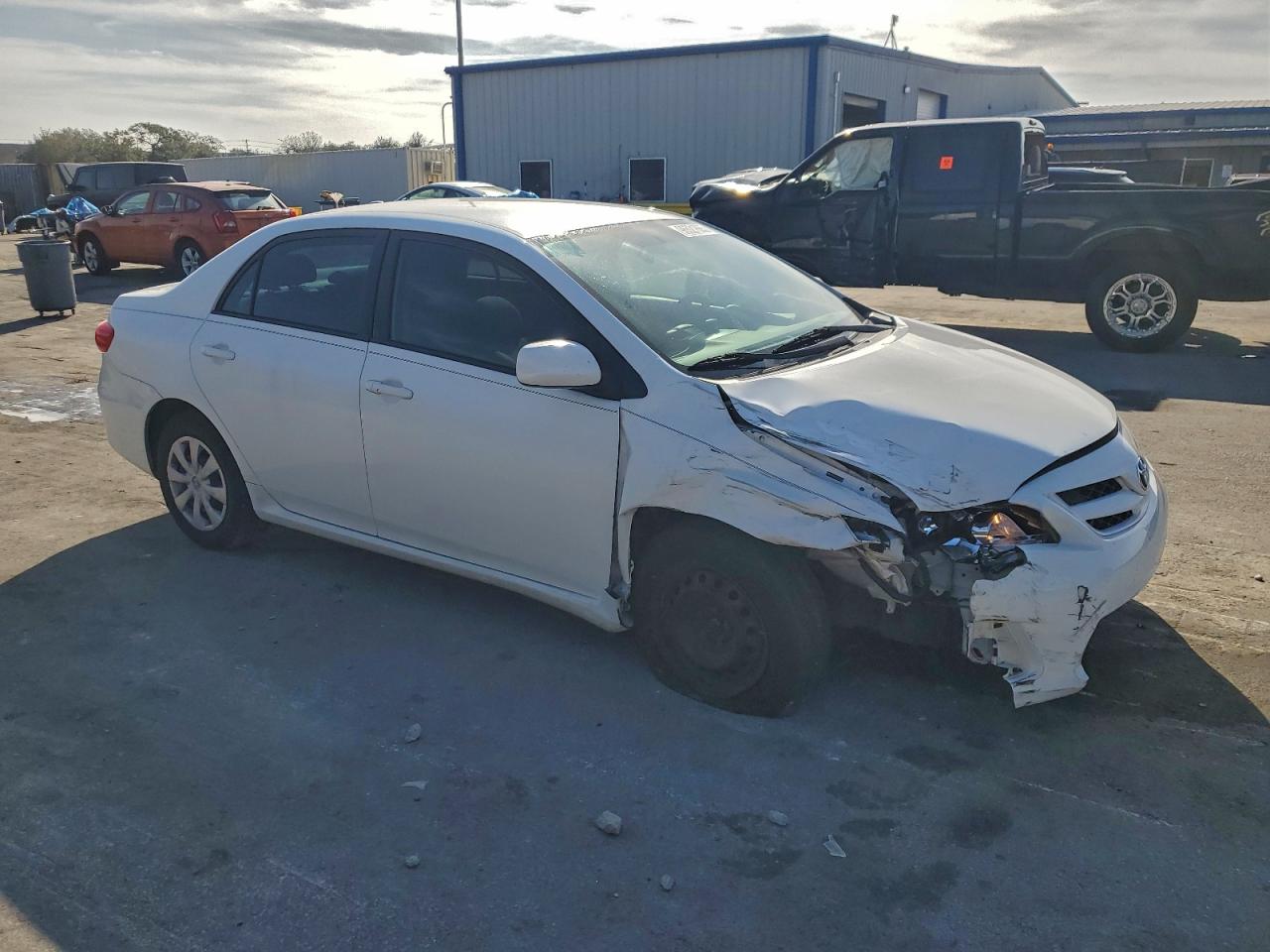 2011 TOYOTA COROLLA BASE photo 4