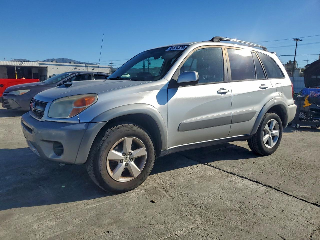 2004 TOYOTA RAV4 — MINOR DENT/SCRATCHES damage — photo 1