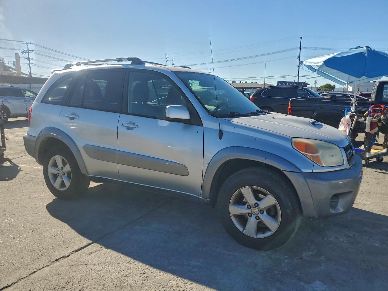 2004 TOYOTA RAV4 photo 7