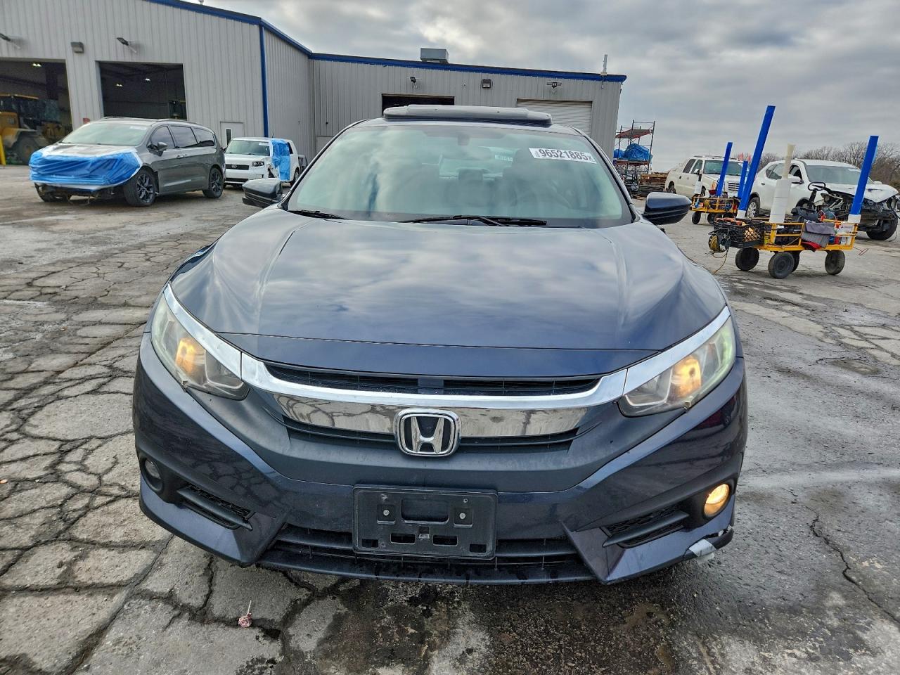 2016 HONDA CIVIC EX photo 9