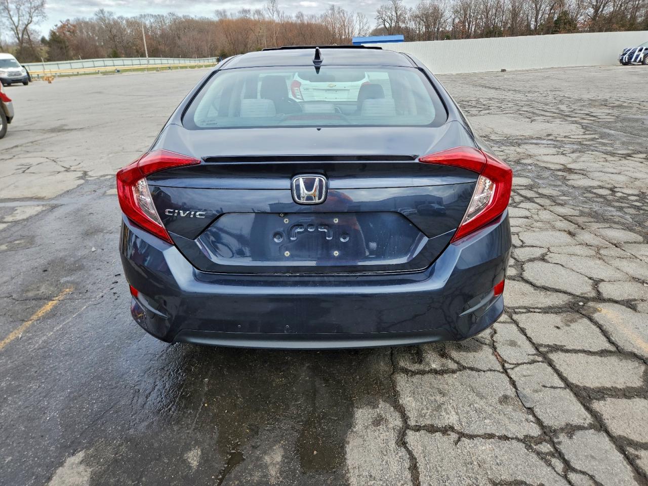 2016 HONDA CIVIC EX photo 11