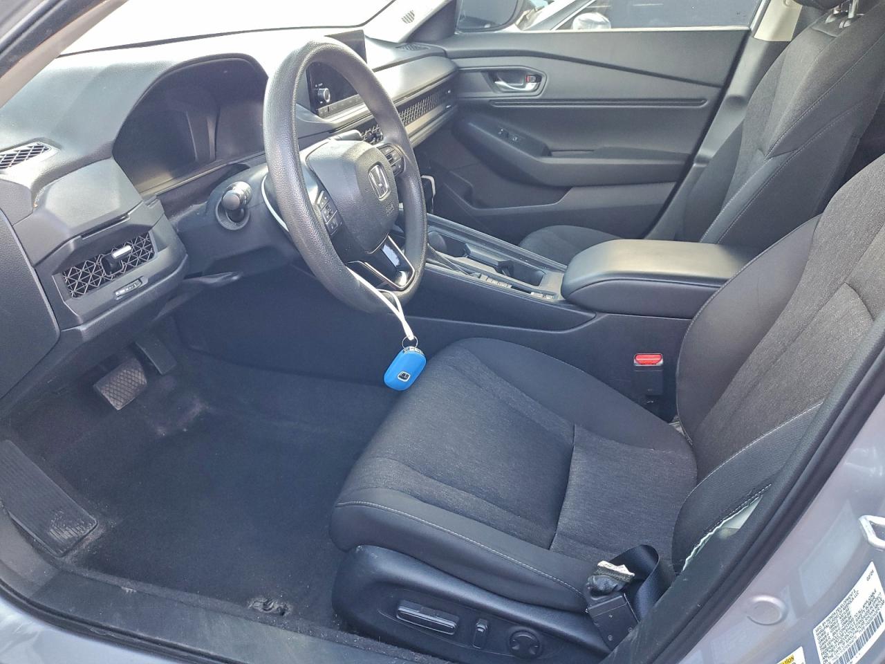 2024 HONDA ACCORD EX photo 7