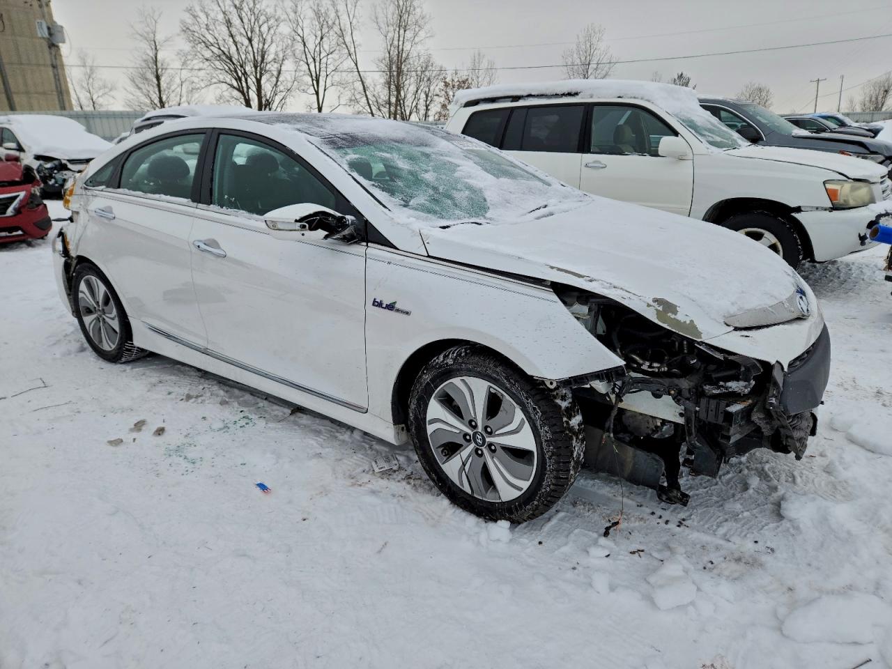 2015 HYUNDAI SONATA HYBRID photo 4