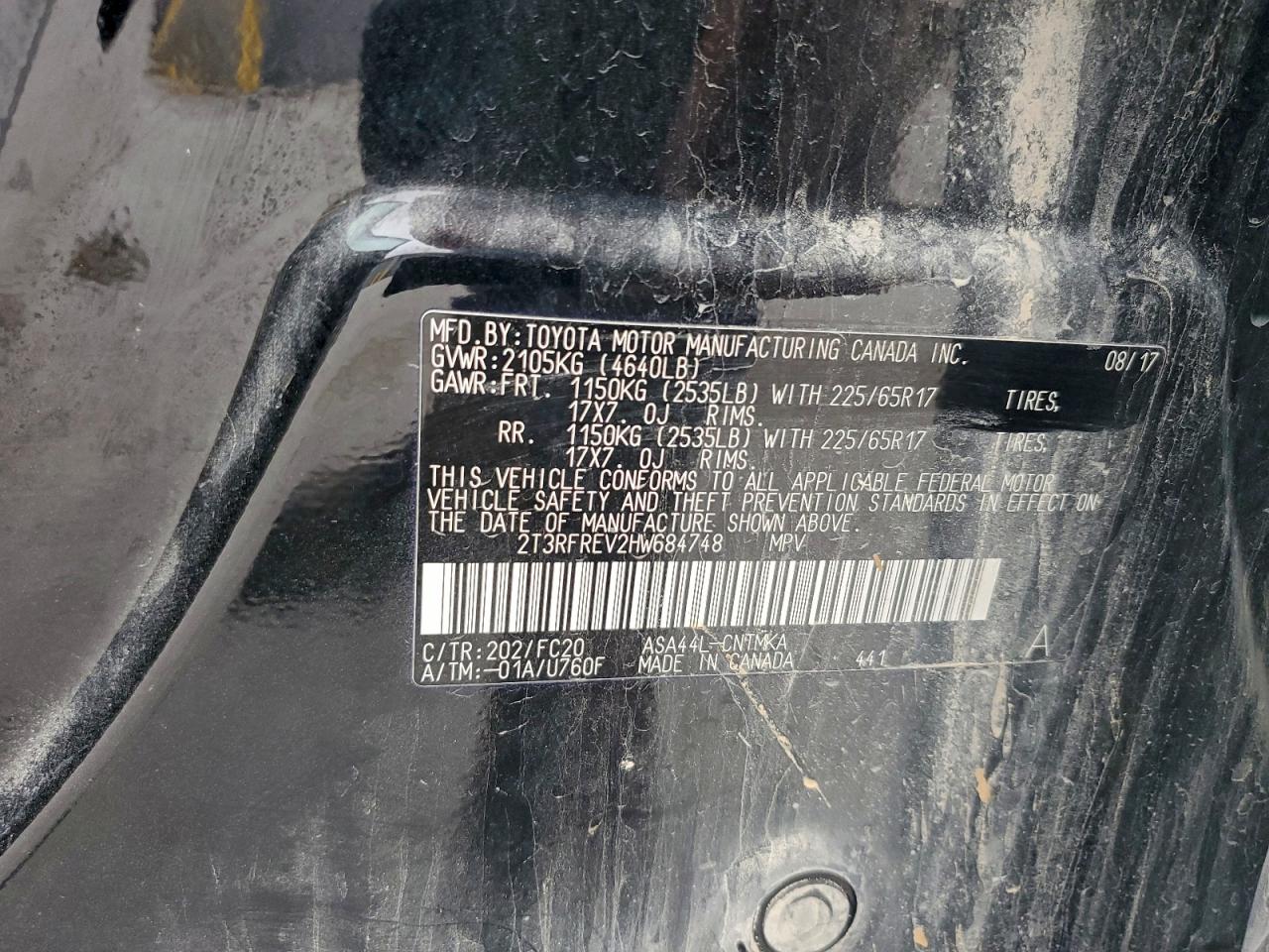 2017 TOYOTA RAV4 XLE photo 13