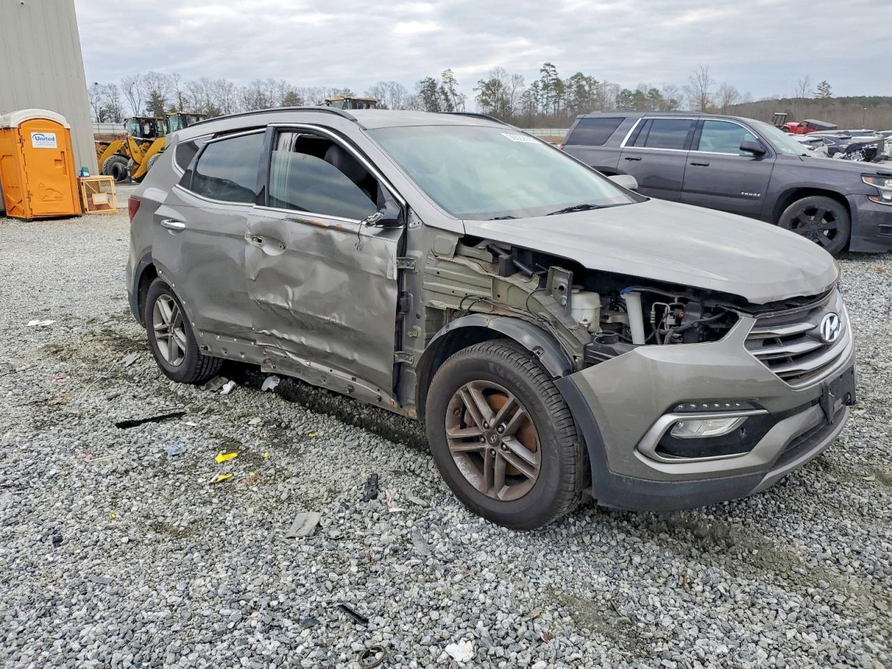 2017 HYUNDAI SANTA FE SPORT photo 4