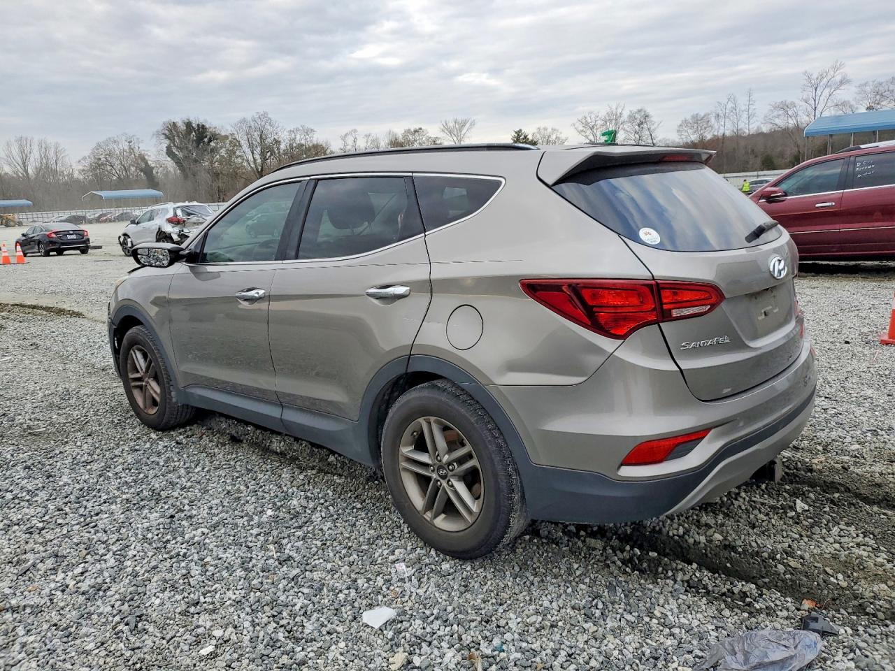 2017 HYUNDAI SANTA FE SPORT photo 2