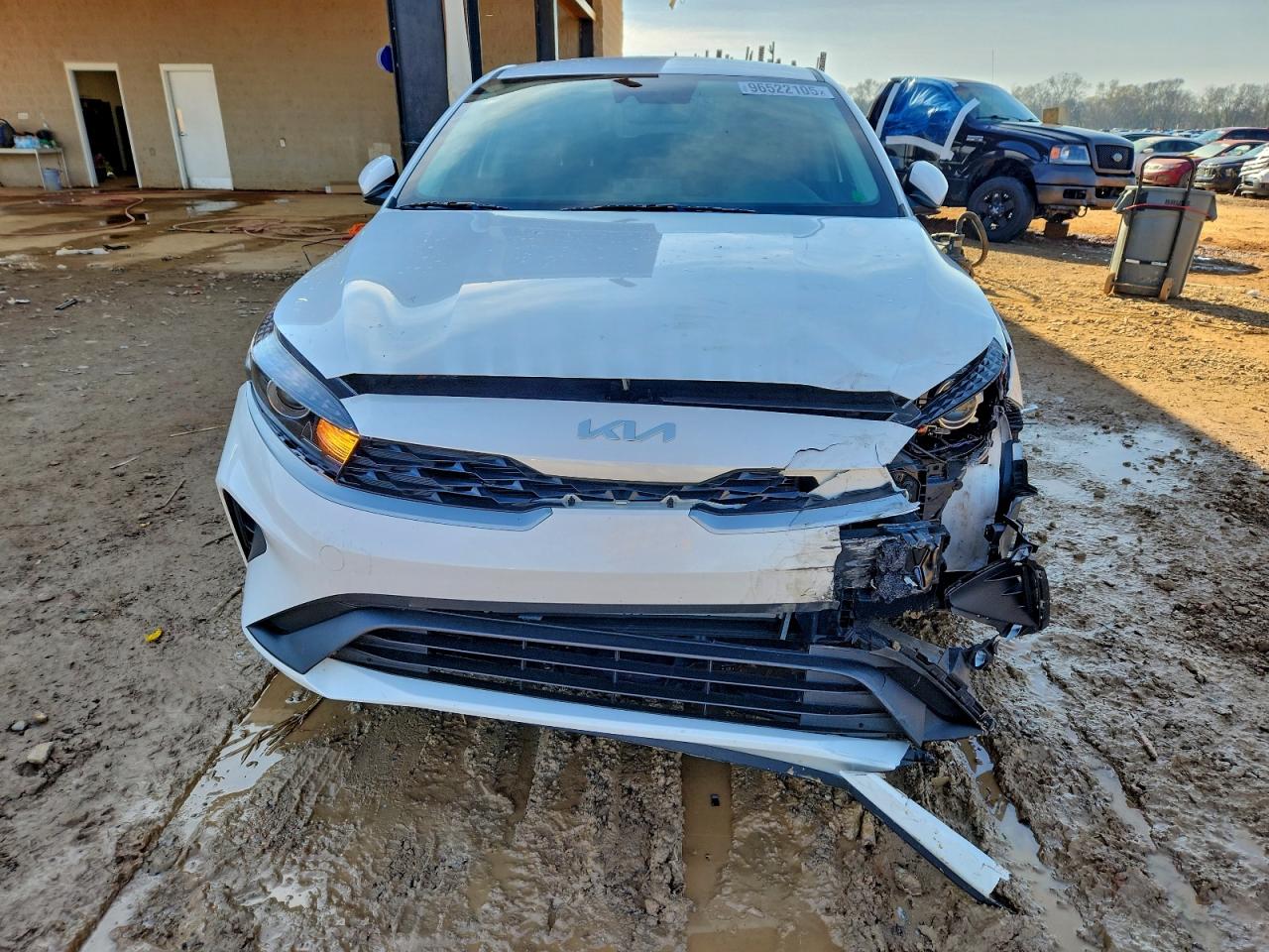 2024 KIA FORTE LX photo 5
