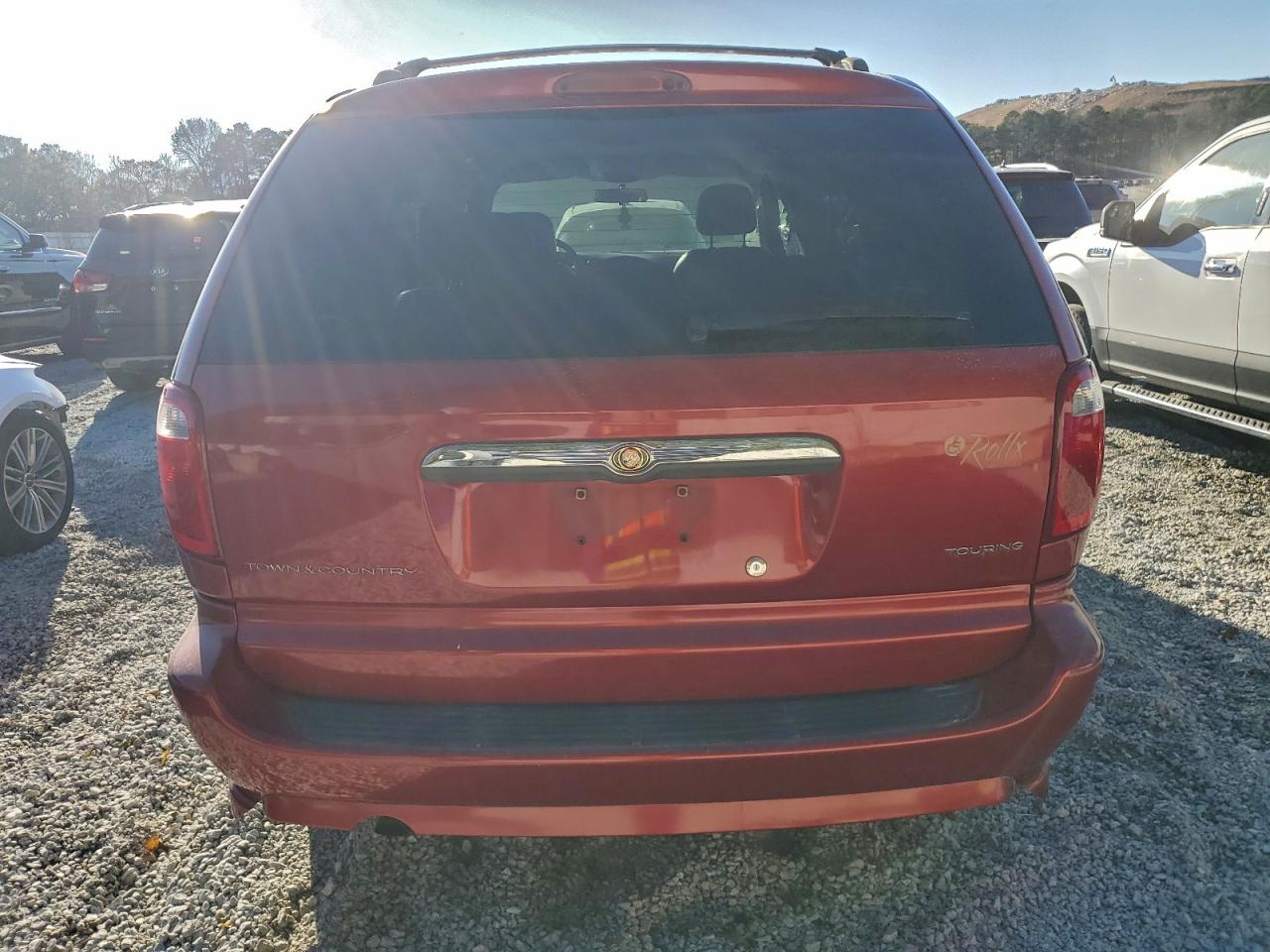 2007 CHRYSLER TOWN & COUNTRY TOURING photo 6