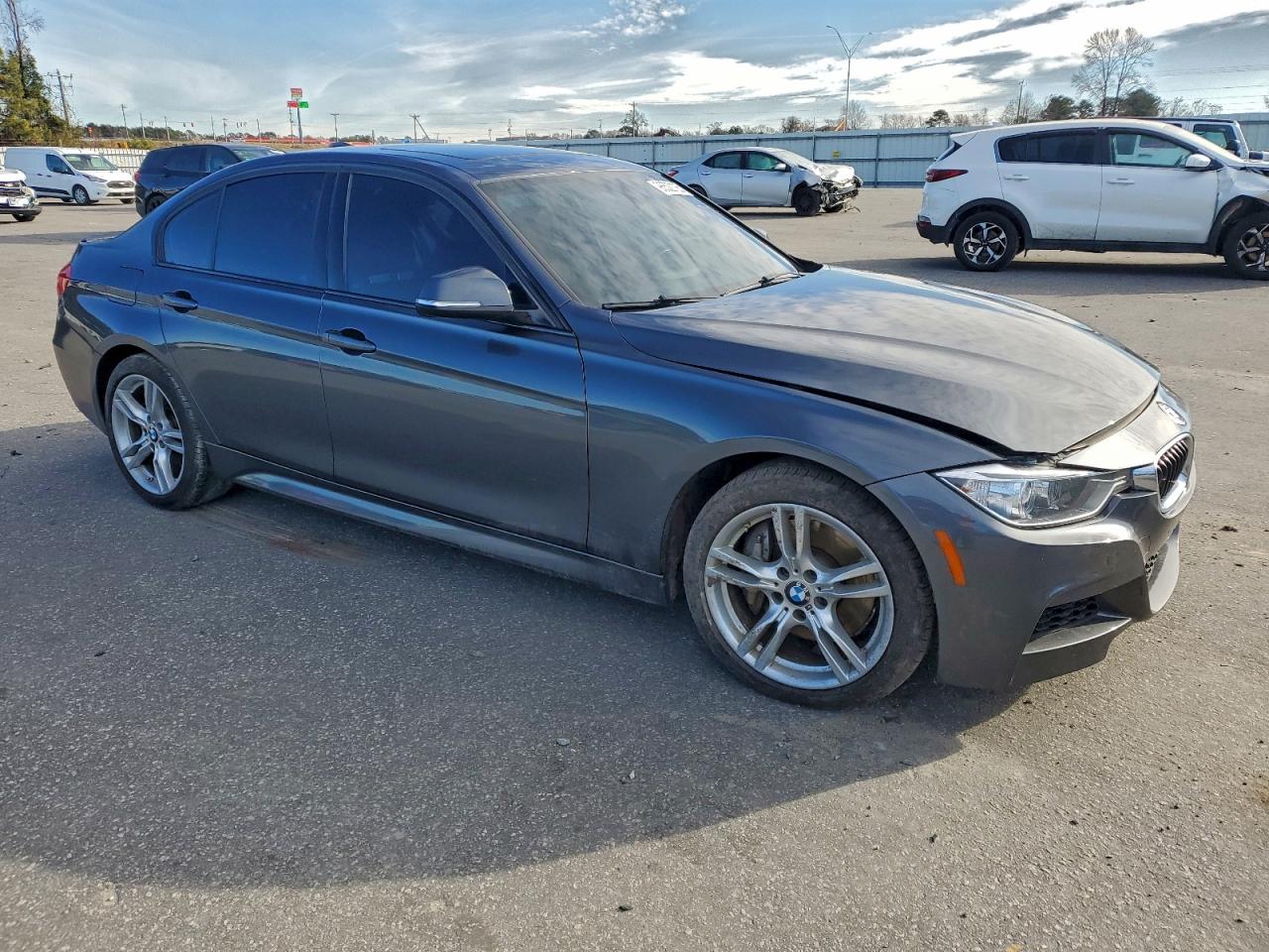 2013 BMW 335 XI photo 4