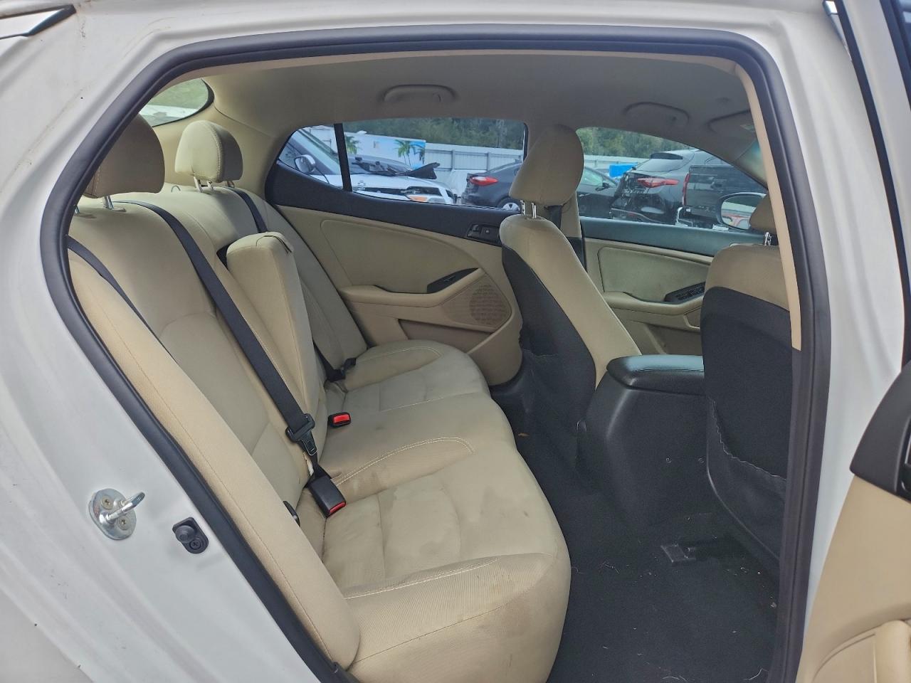 2012 KIA OPTIMA LX photo 10