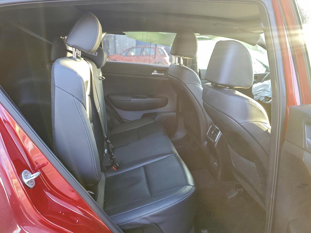 2020 KIA SPORTAGE S photo 11