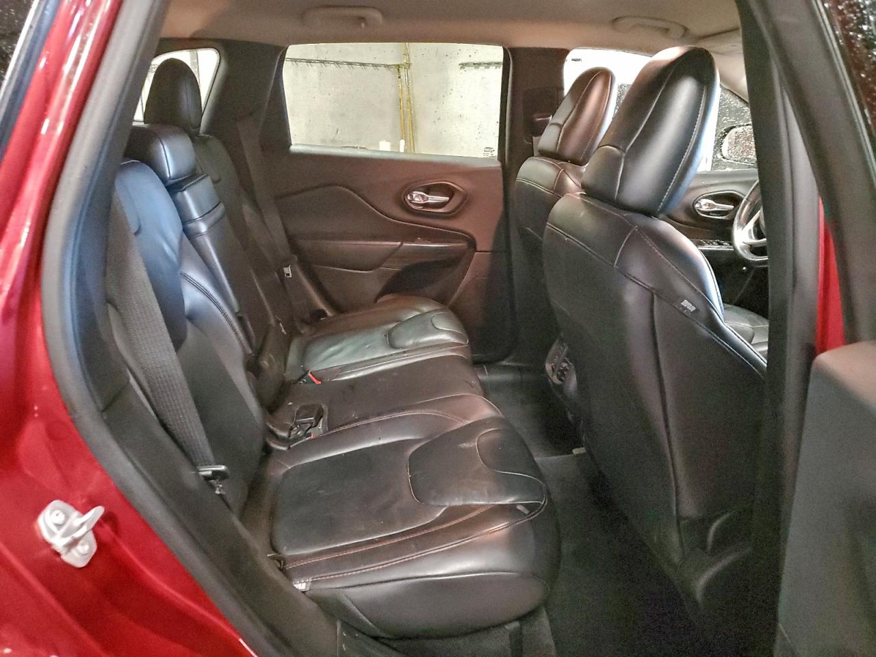 2016 JEEP CHEROKEE TRAILHAWK photo 11